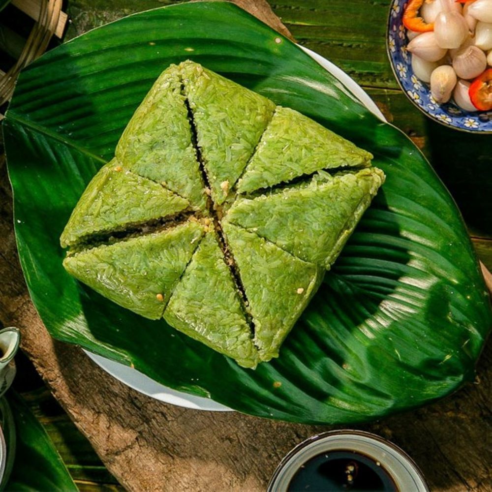 Nhat Le Hue Banh Chung - A specialty passed down from thousands of generations 2