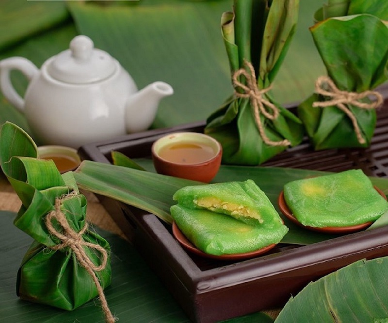 Hanoi green rice cake, small rice cake that encapsulates the soul of the capital's countryside 4