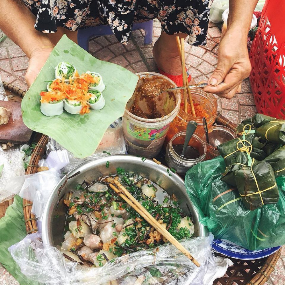 Sour shrimp rolls - Hue royal delicacy in simple, rustic dishes 6