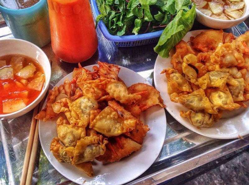 7 Hanoi pillow cake shops associated with the capital's people's childhood 7