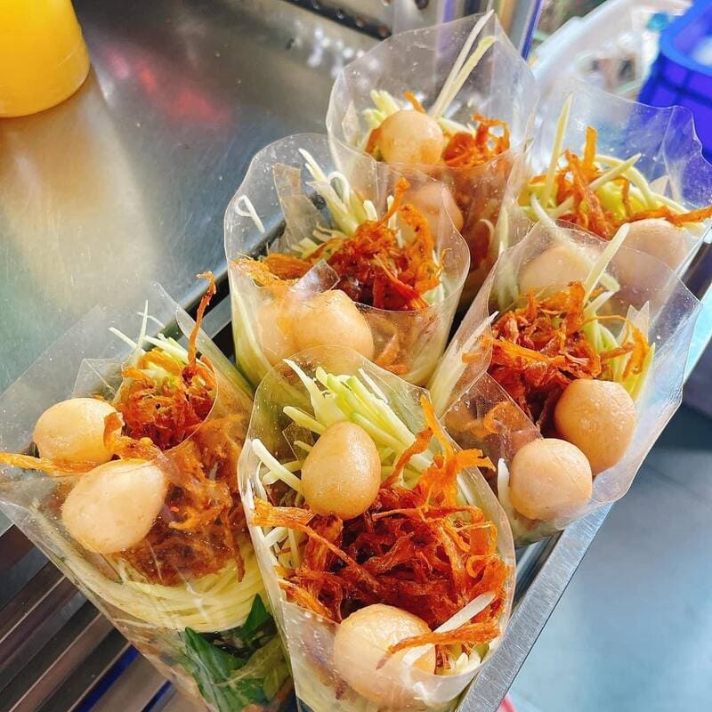 Saigon mixed rice paper, a snack that has never cooled down 4