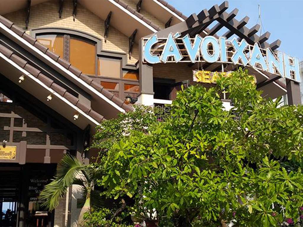 Blue Whale Restaurant Da Nang - Enjoy coastal flavors at a restaurant with a beautiful view in Da Nang 2