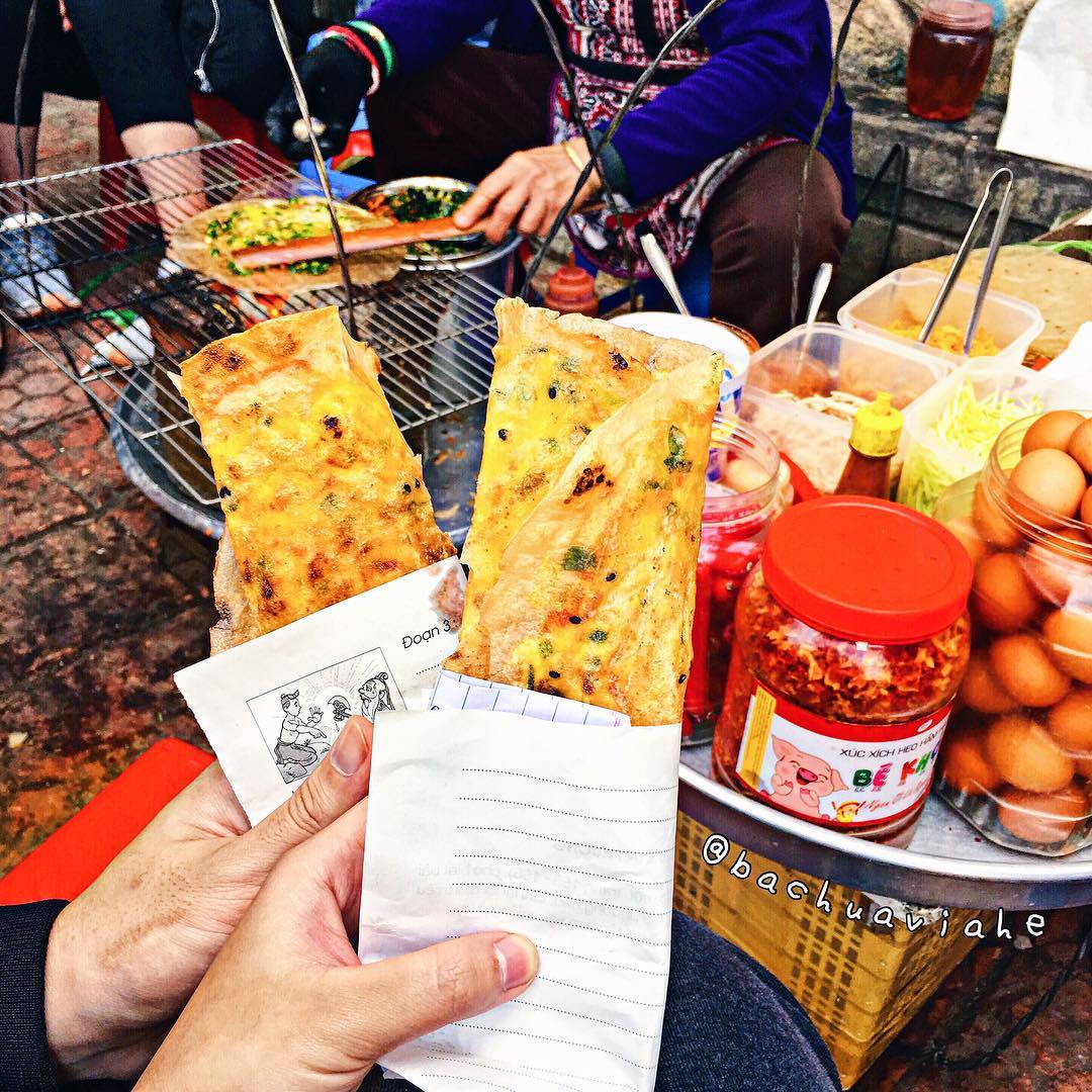 Grab the addresses of 10 shops selling delicious grilled rice paper in the heart of Da Lat 5