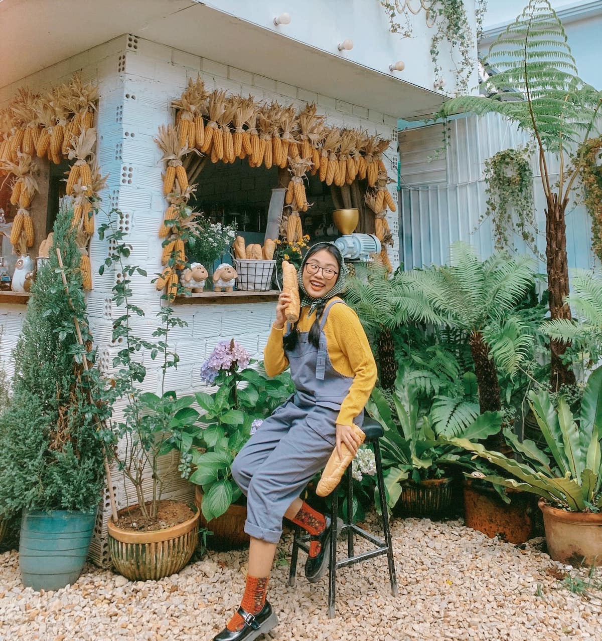 Boho Corner Coffee - Unique, charming Bohemia style coffee shop 21