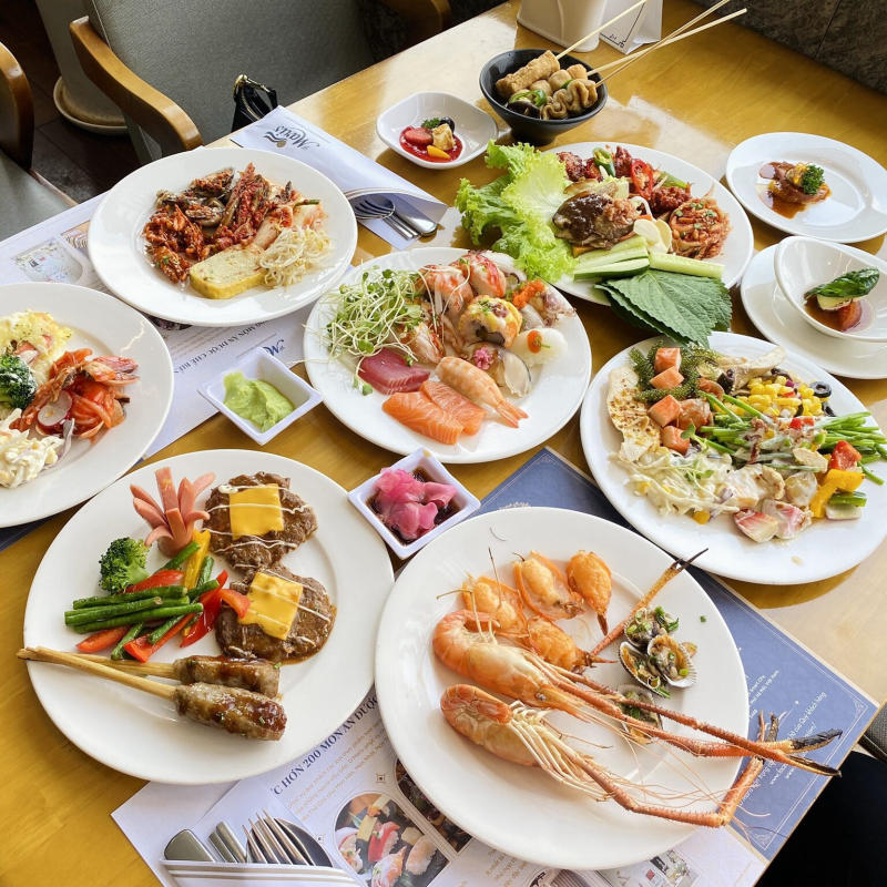 Top 10 delicious buffet addresses in Saigon that will captivate the hearts of food lovers 8