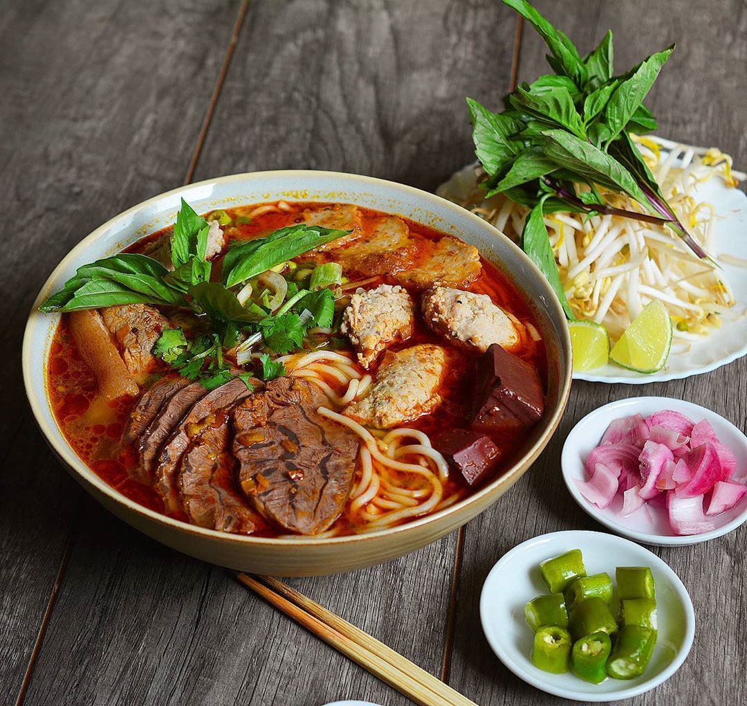 Hue beef noodle soup - 'Muse' of ancient capital cuisine 4