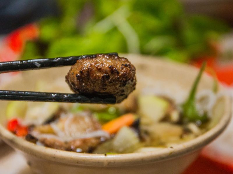 Hang Quat bun cha, typical flavor of Hanoi 8