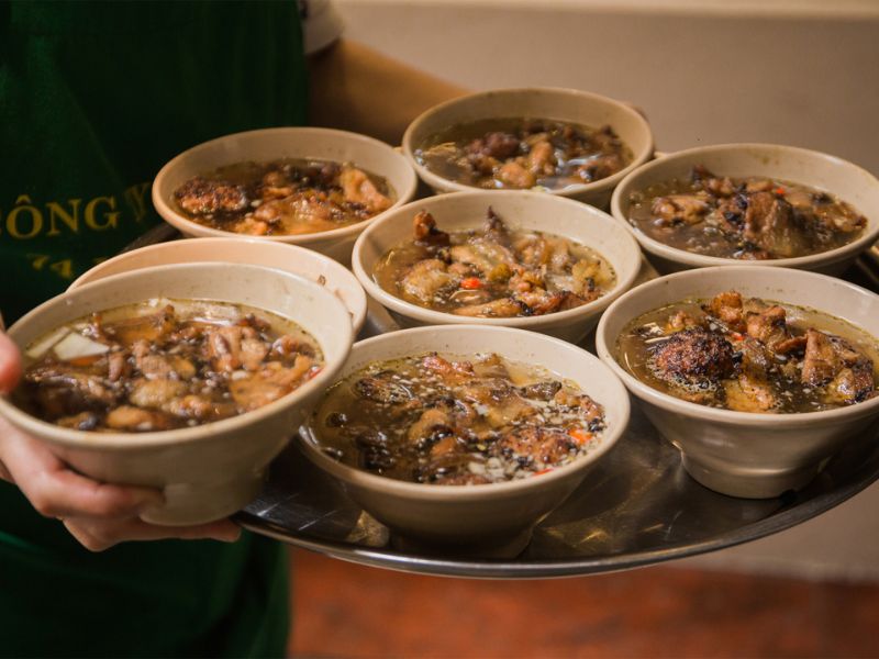 Hang Quat bun cha, typical flavor of Hanoi 9