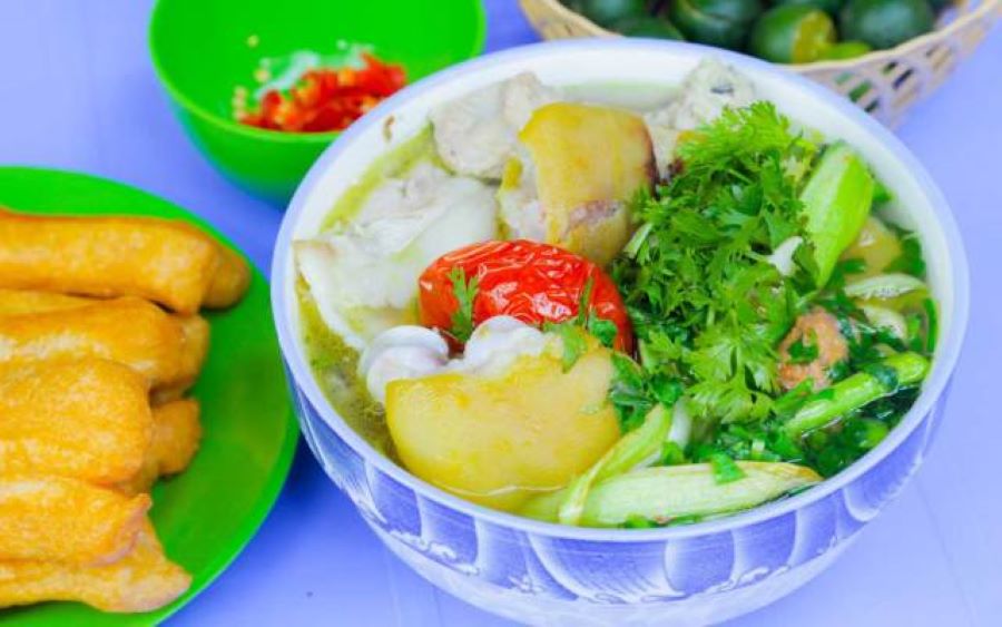Noodles along Hanoi's mosquito net, a dish that is both nutritious and fun 2