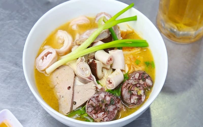 Top Hanoi vermicelli restaurants with the best flavors in the capital 6