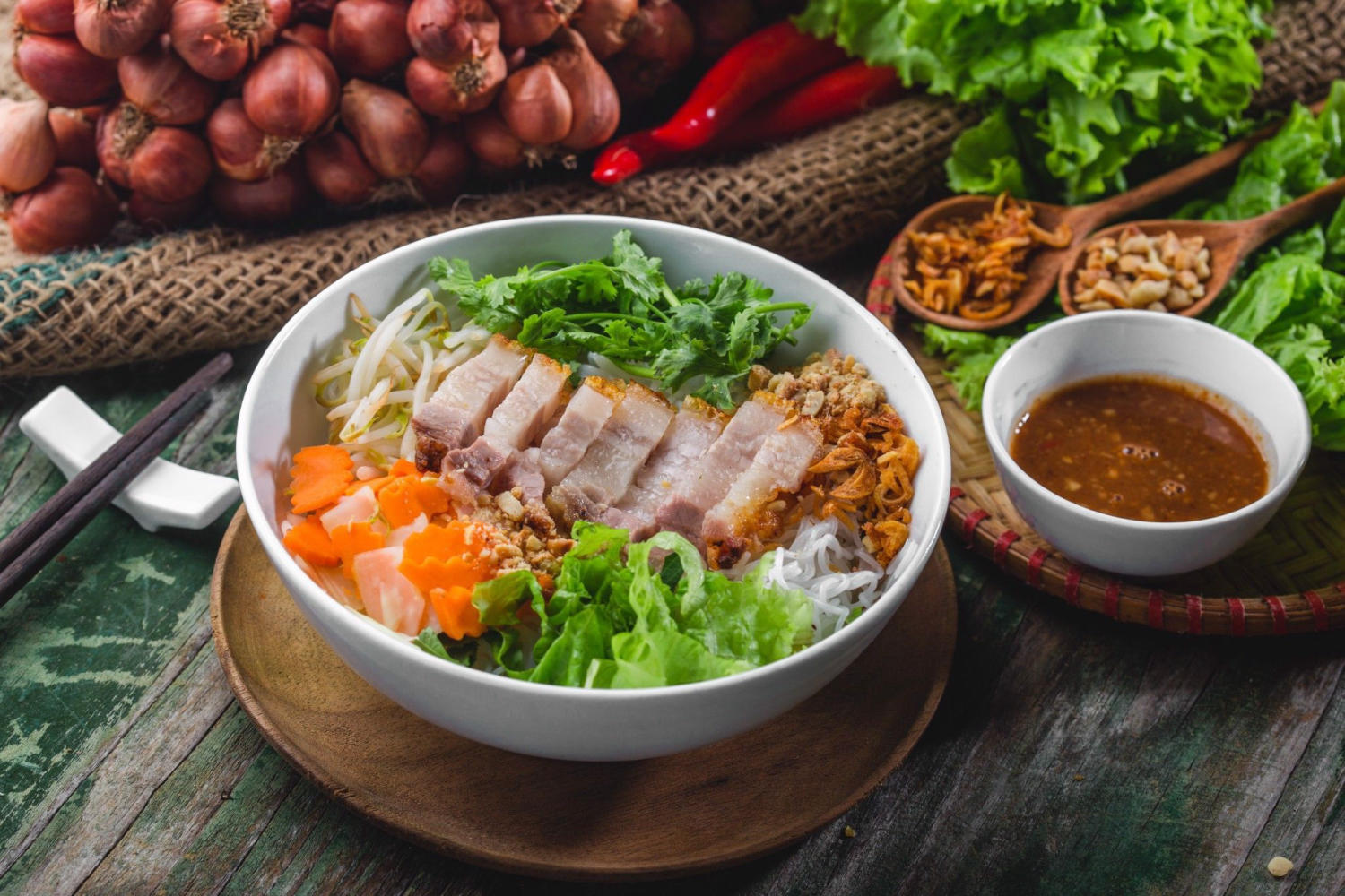 Da Nang seasoned noodle soup - Fall in love with the unique flavor that can't be compared anywhere else 8