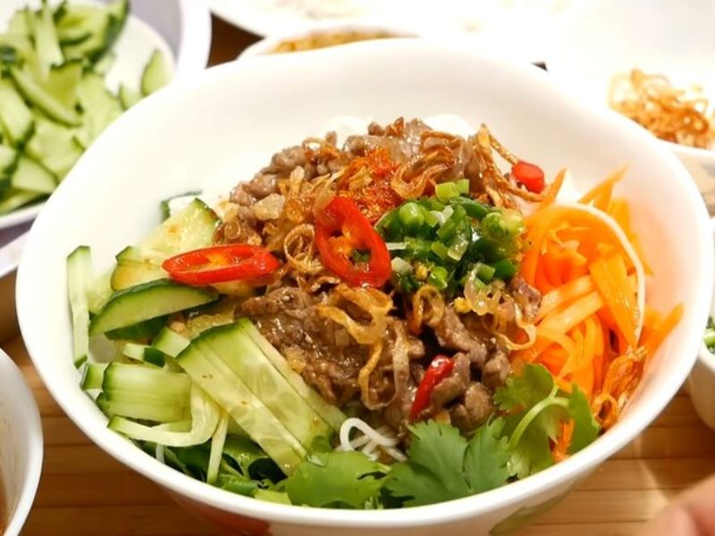 Top 10 most delicious Southern mixed noodle shops in Hanoi 2