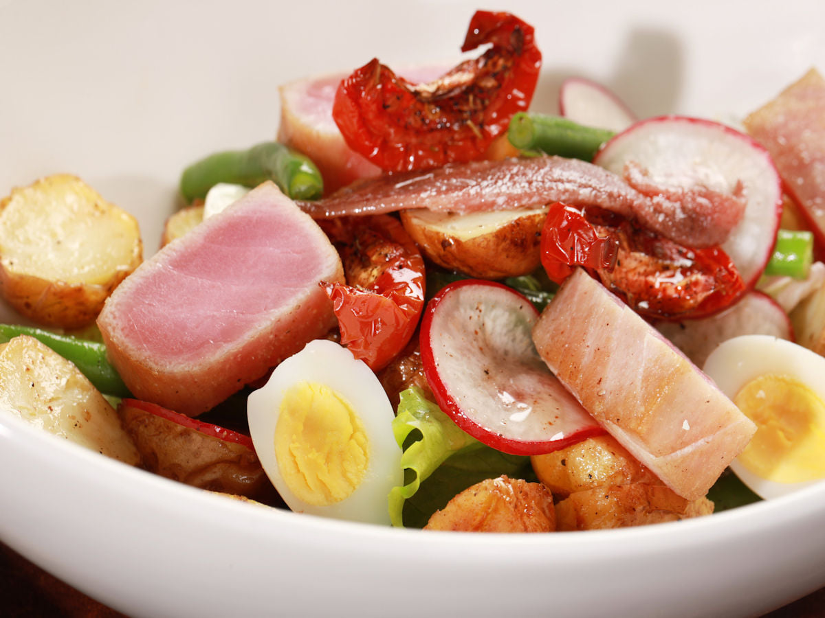 Sweet date at Botanica Restaurant in Hanoi 11