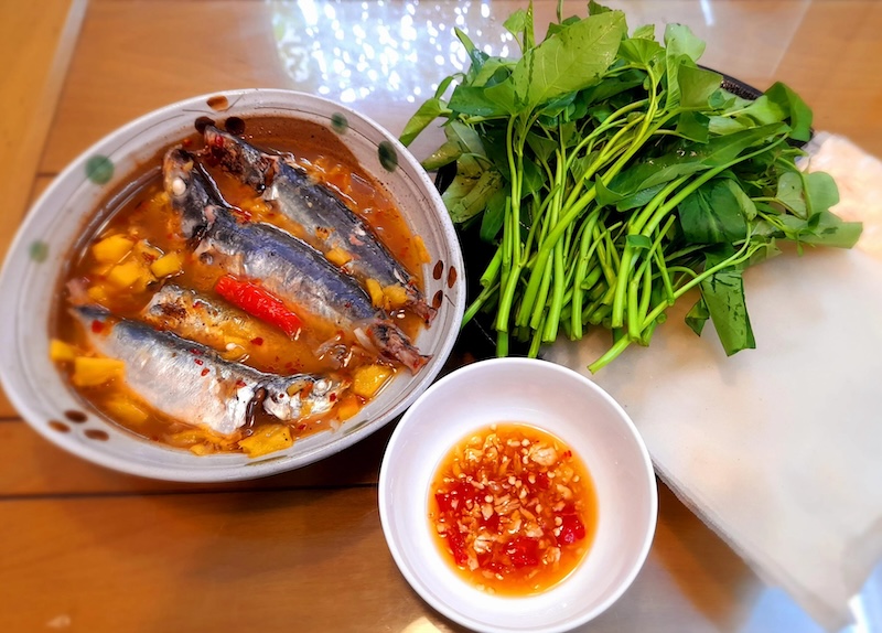 Top 7 delicious steamed scad shops with rice paper rolls in Da Thanh 9