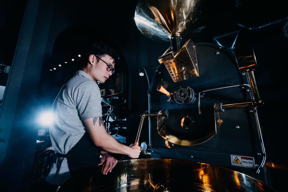 Dalat black garlic coffee - Don't pass by if you are a coffee addict in Dalat 6