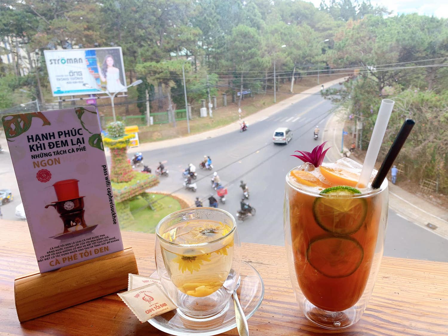 Dalat black garlic coffee - Don't pass by if you are a coffee addict in Dalat 7