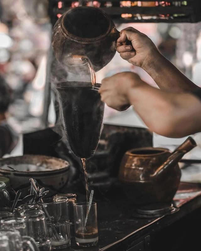 Top 4 most famous racket cafes in Saigon 11