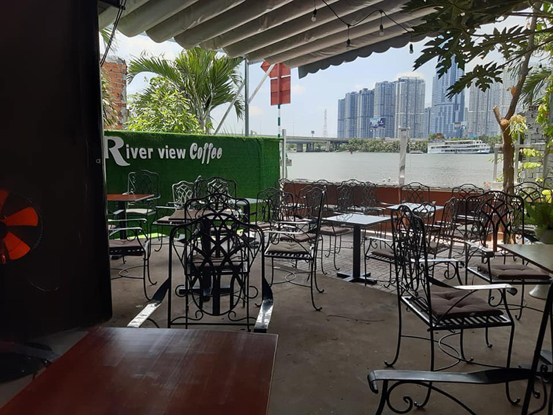 List of 9 riverside cafes with the best views in Saigon 8