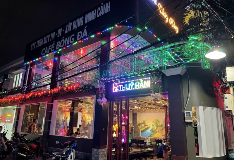 Top 8 Koi fish cafes with beautiful and chill views in Thu Duc 6