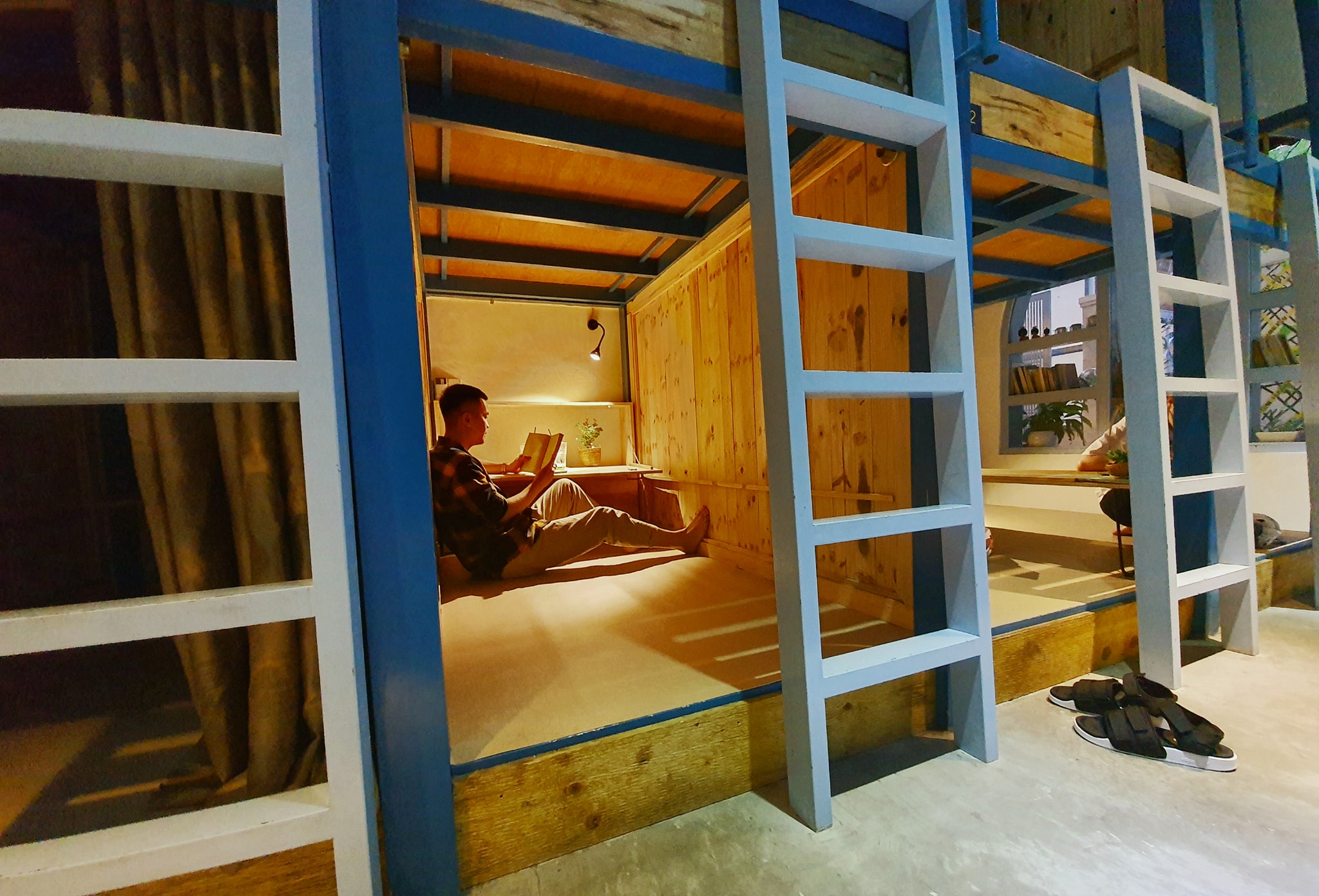 Pocket 5 of the most beautiful cafes with beds in Saigon 9