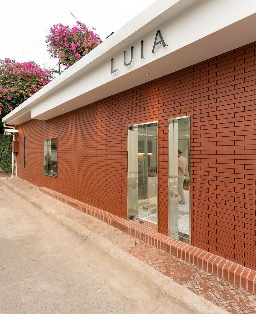 Visit Cafe Luia Thao Dien, explore the beautiful small space with Korean vibe 4