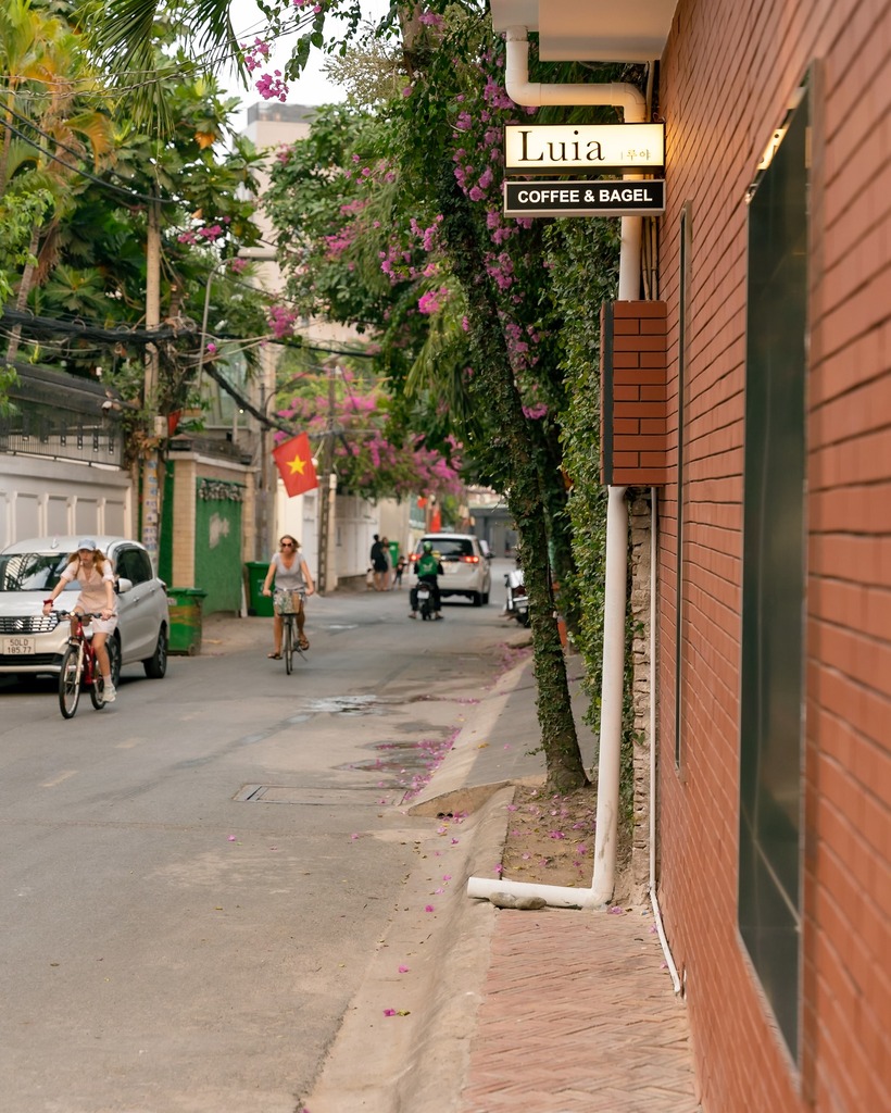 Visit Cafe Luia Thao Dien, explore the beautiful small space with Korean vibe 2