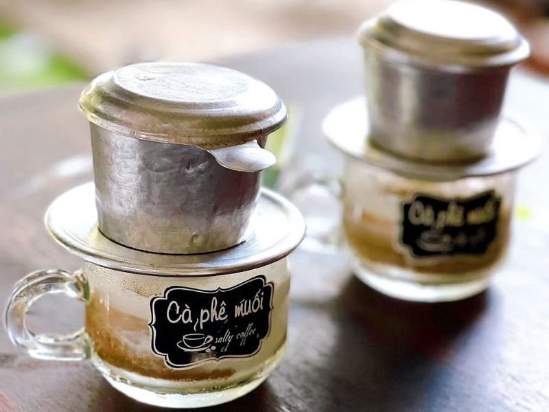 Top 10 delicious and greasy Hue salt cafes worth trying 2
