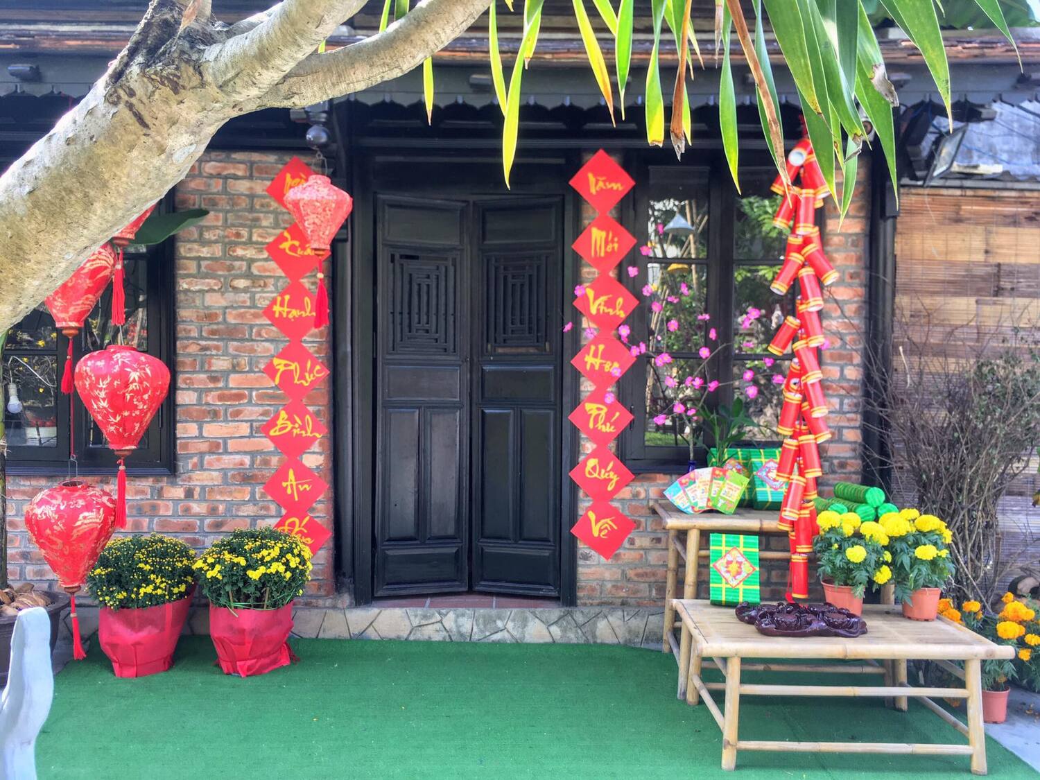 Nostalgic Nam Giao Cafe - Ancient coffee shop in the heart of the ancient capital Hue 7