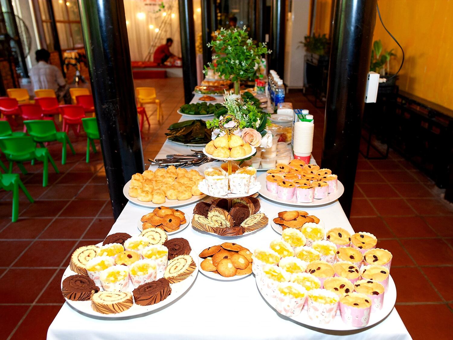 Nam Giao Hoai Co Cafe - Ancient cafe in the heart of the ancient capital Hue 16