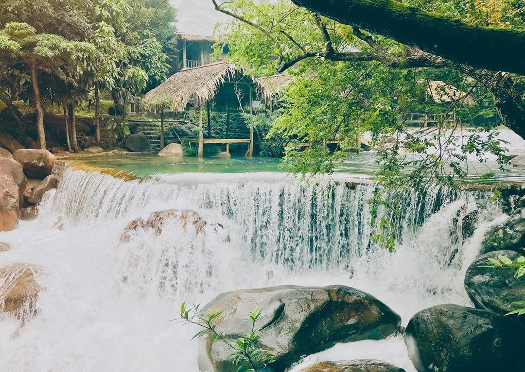 Suoi Luong Cafe Da Nang - Tea shop on the bank of the stream 3