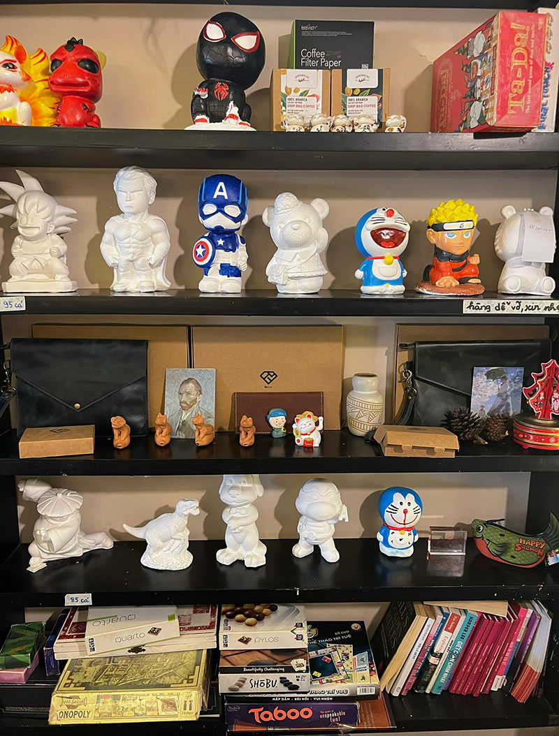 Top 15 hottest statue painting cafes in Saigon