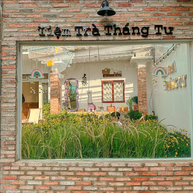 Top 10 hottest statue painting cafes in Saigon