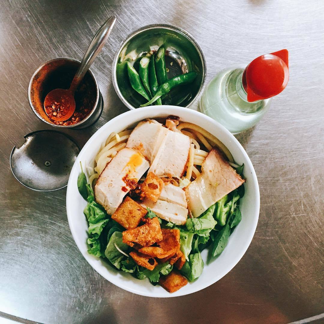 Cao Lau Da Nang - Revealing places to enjoy this irresistible delicacy in Da Nang 3