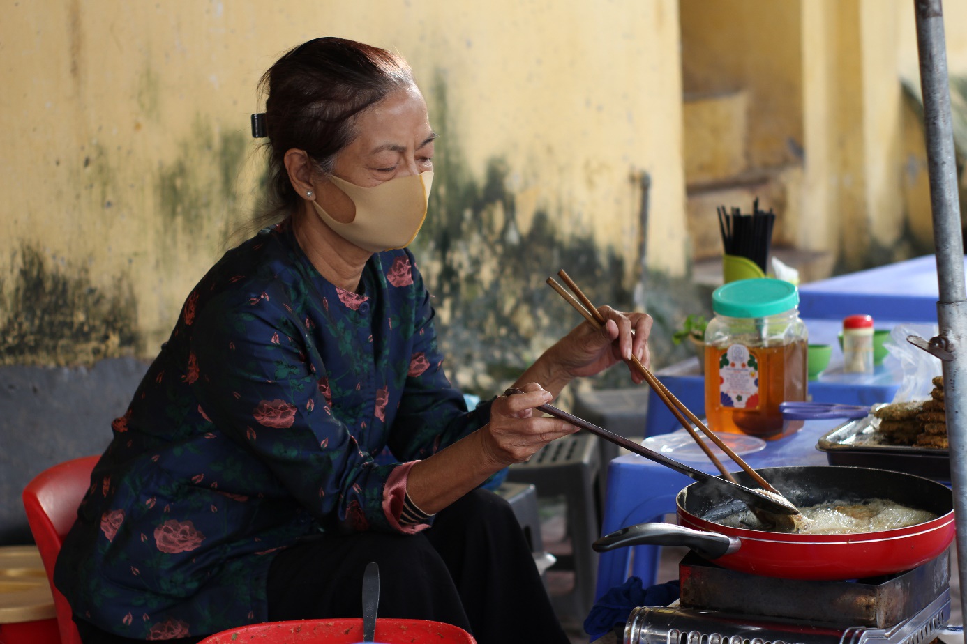Hanoi Cha Ruoi - Flavors of dishes from the river region 5