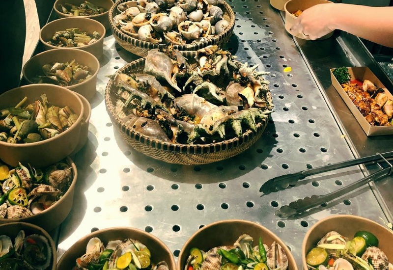 Save the top 7 famous and delicious Saigon snail buffet restaurants 8
