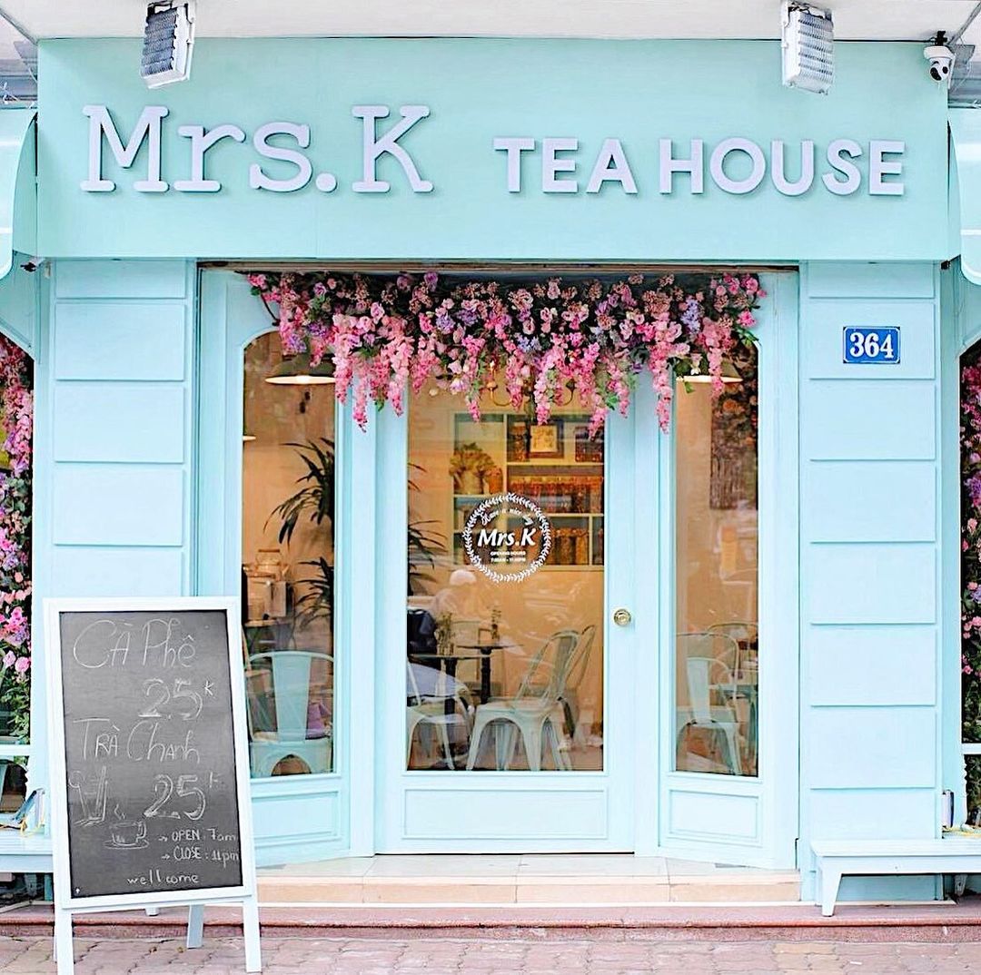 Check-in at 5 beautiful blue-toned cafes in Hanoi 10