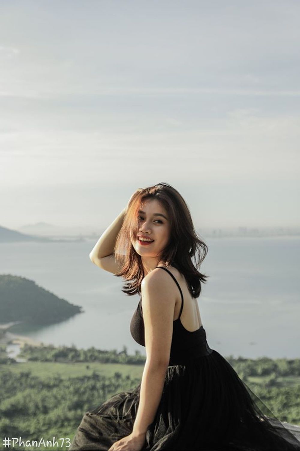 Immersed in the vast nature of Hai Van Pass at Hon Cu Rua Da Nang 4