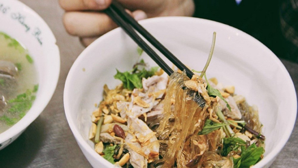 Grab 7 delicious Hanoi mixed vermicelli shops that you must try 2