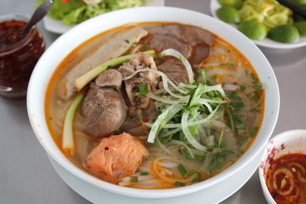 If you don't know how to choose to buy delicious Hue shrimp paste, read this article immediately 5