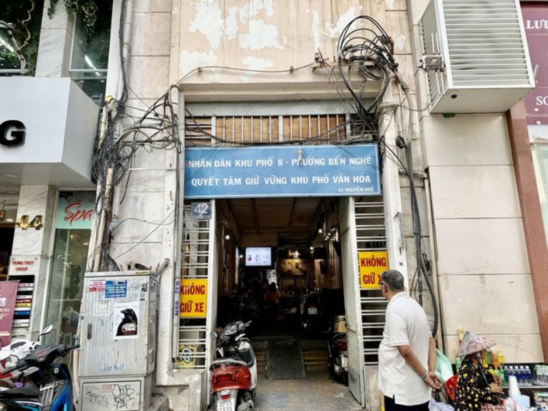 Apartment 42 Nguyen Hue: The most unique check-in and entertainment spot in District 1 9
