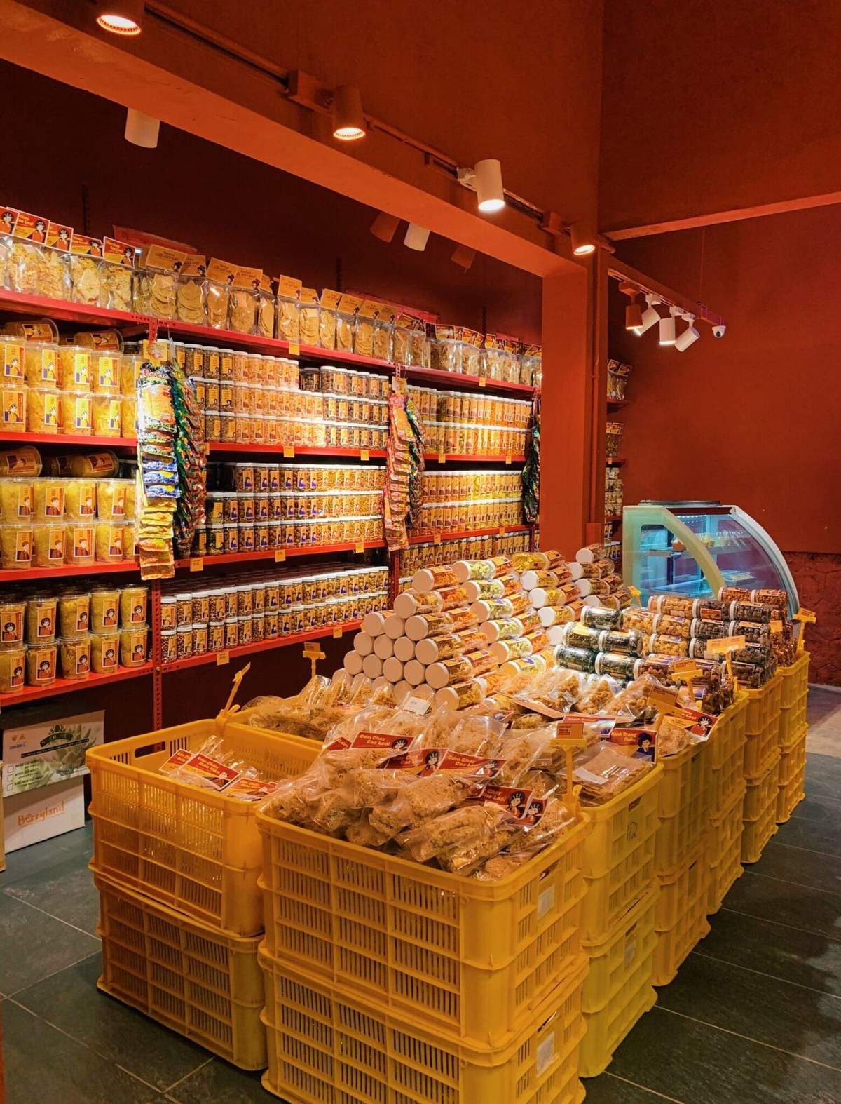 What's special about the most famous Coi Xay Gio bakery in Da Lat?