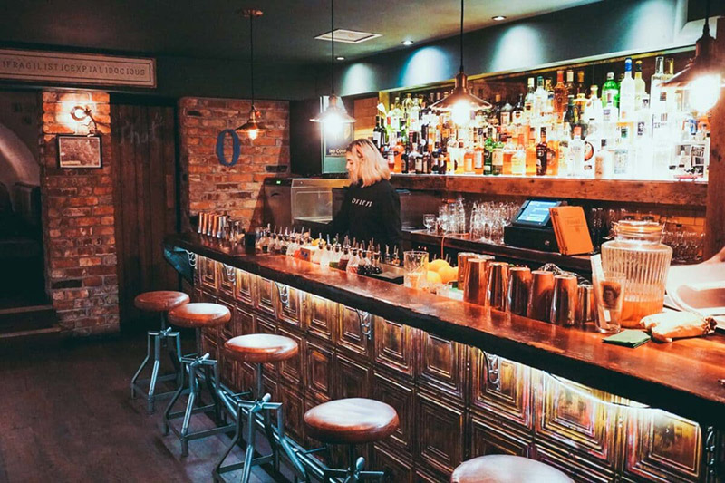 8 cocktail bars in Saigon with gentle and super chill atmosphere 8