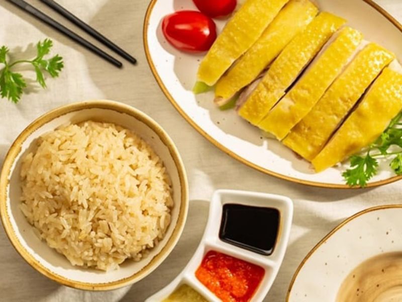 Top Most Famous Hainanese Chicken Rice Restaurants In Hanoi