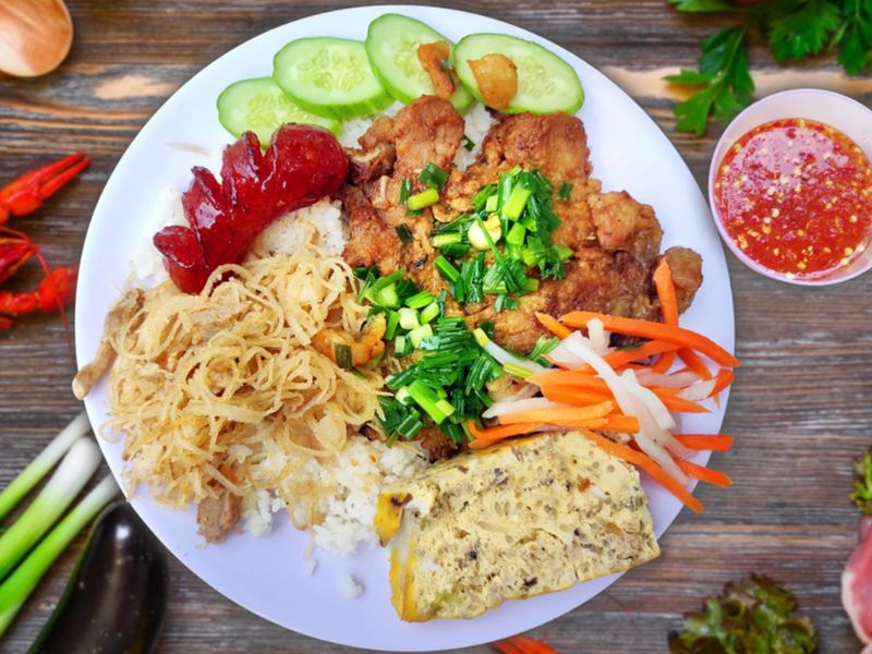 Top 15+ delicious Saigon dishes that you will regret for the rest of your life if you don't eat them 9