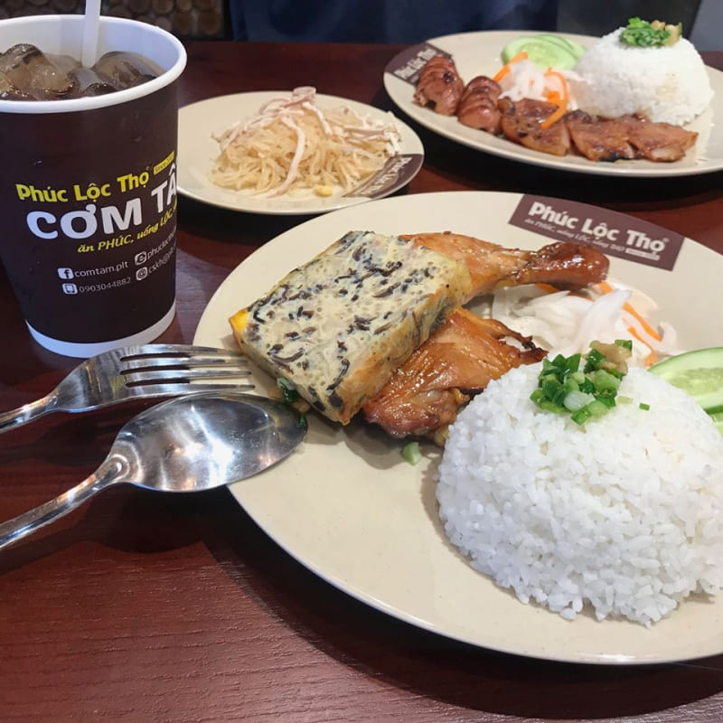 14 delicious Saigon broken rice restaurants that you must try right away 12