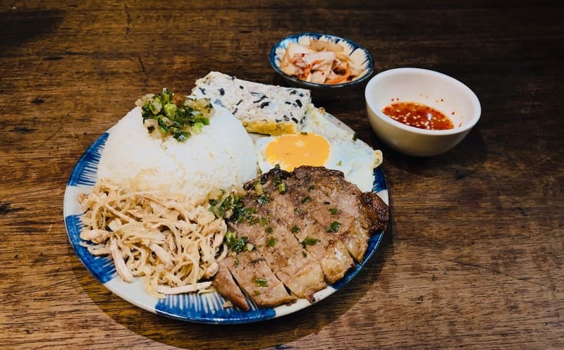 14 delicious Saigon broken rice restaurants that you must try right away 6