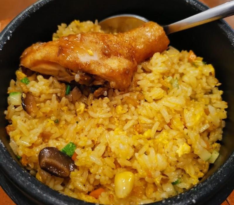 Discover the 10 best bowl rice restaurants in Hanoi, eat once and remember forever 4