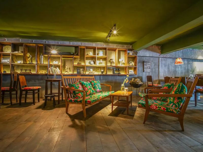 Top 10 hot cafes in District 7 for Saigon youth 6