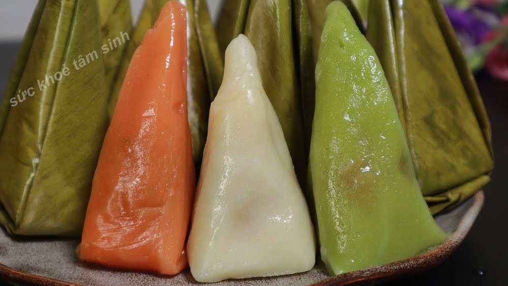 Elaborate craft of making five-colored it cakes from Hue 8