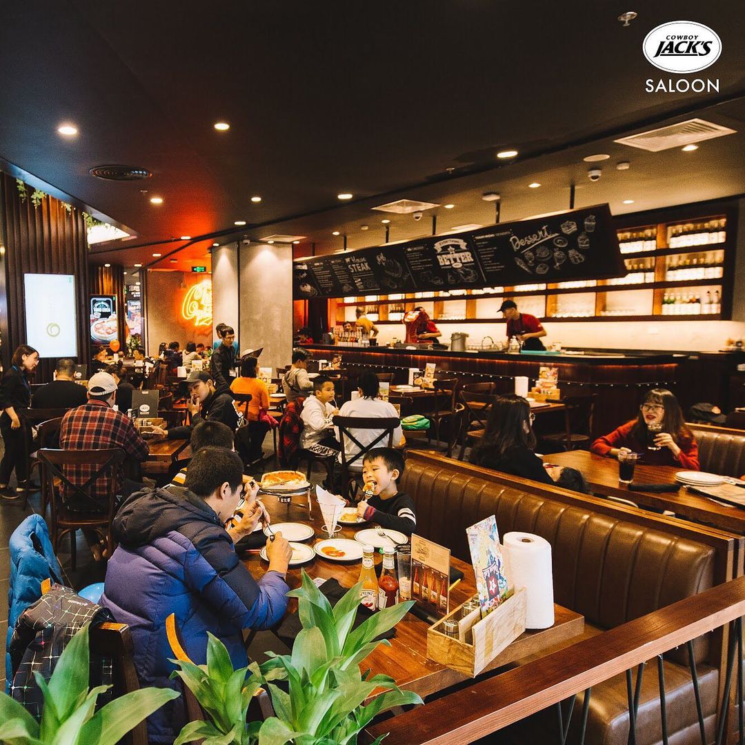 Cowboy Jack's Saloon Hanoi - American restaurant chain worth experiencing in the heart of the capital 4